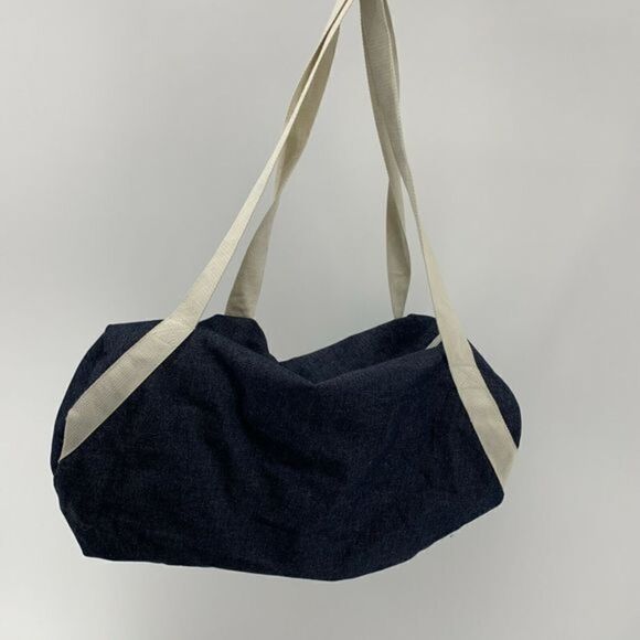 Gym & Juice Women's Blue Gym Duffle Bag - Picture 4 of 7